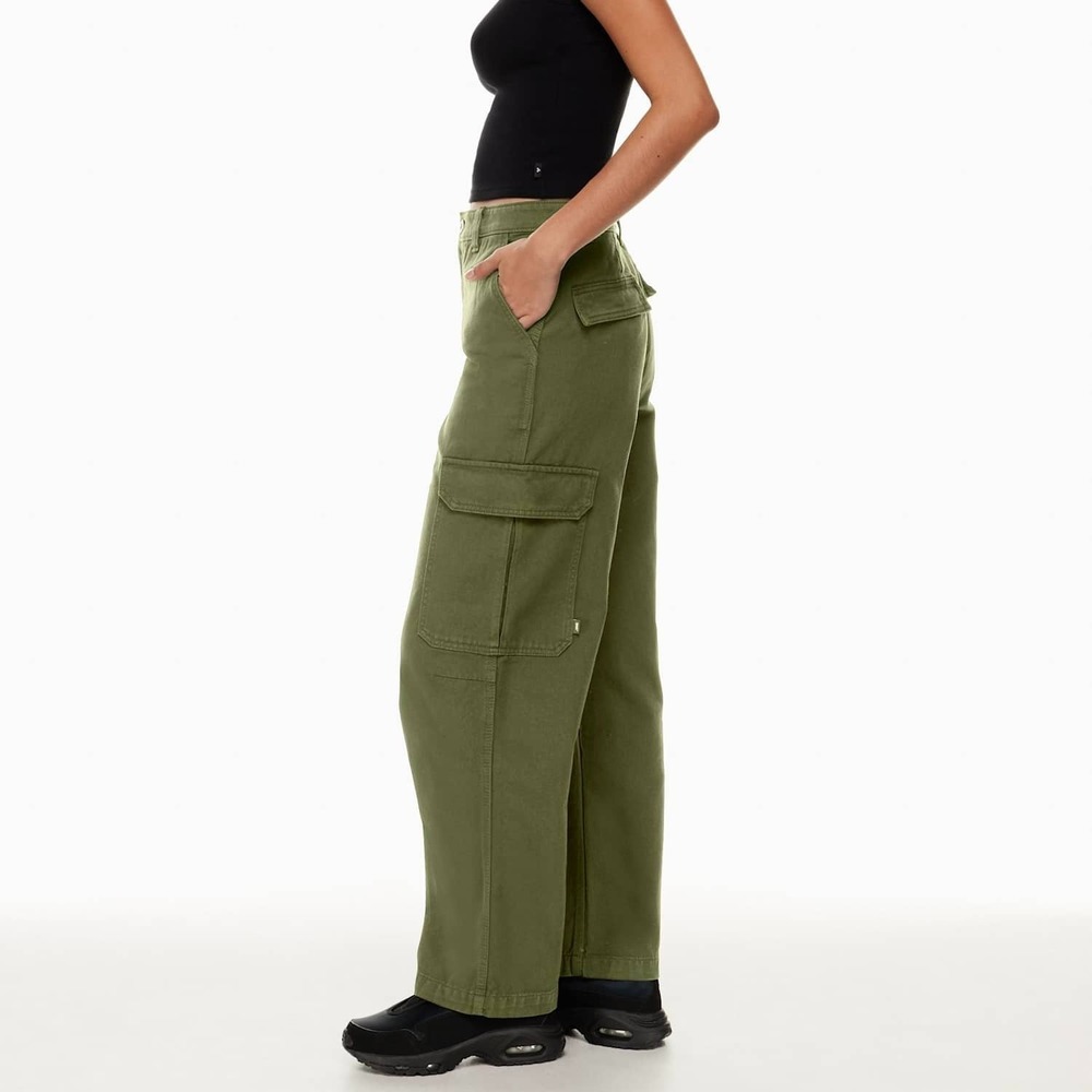 Aritzia Tna Cargo Pants Womens 6 Army green Wide Leg High Rise Pockets Carpenter